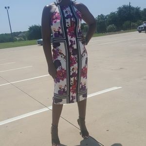 Sleeveless floral print midi dress